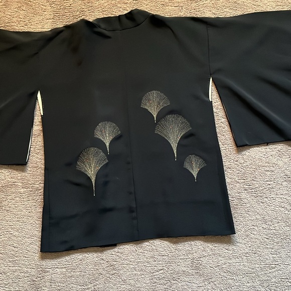 Custom-made Silk Kimono-style Jacket - Picture 2 of 8